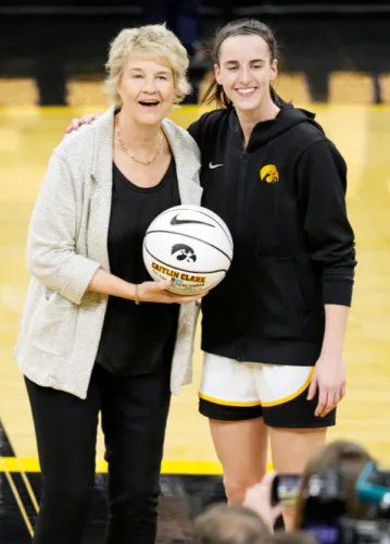 Bluder honored with Lapchick Character Award